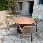 New 'i Elea' With Courtyard * Letimbou