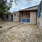 New 'i Elea' With Courtyard Tatil Evi