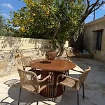 New 'i Elea' With Courtyard