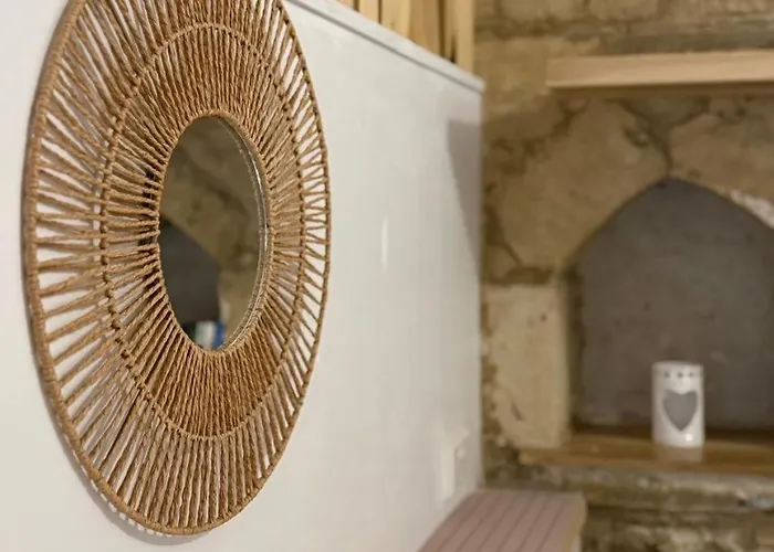 'i Elea' With Courtyard * Letimbou