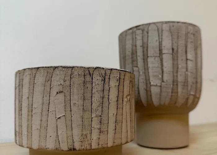 'i Elea' With Courtyard Semesterbostad *