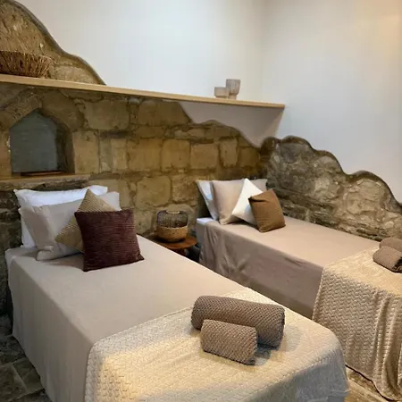 Ferienhaus New 'i Elea' With Courtyard Letimbou