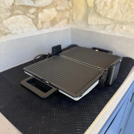 New 'i Elea' With Courtyard Letimbou