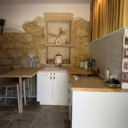 New 'i Elea' With Courtyard Ferienhaus