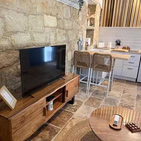Ferienhaus New 'i Elea' With Courtyard Letimbou