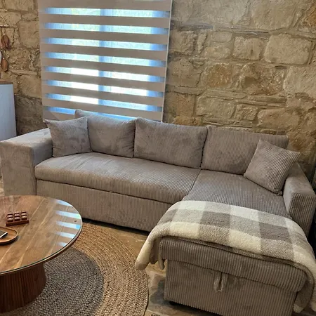 Ferienhaus New 'i Elea' With Courtyard Letimbou