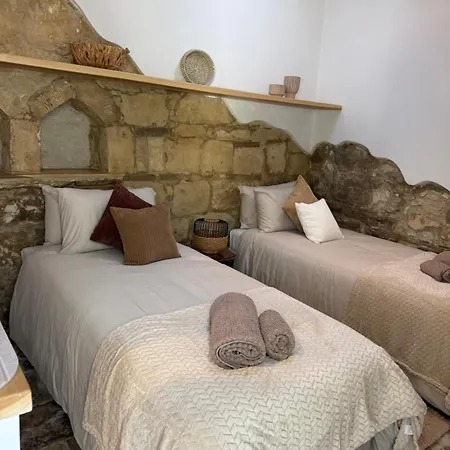 Ferienhaus New 'i Elea' With Courtyard Letimbou