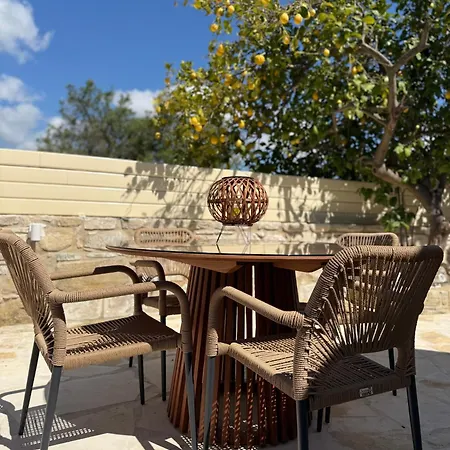 New 'i Elea' With Courtyard Letimbou