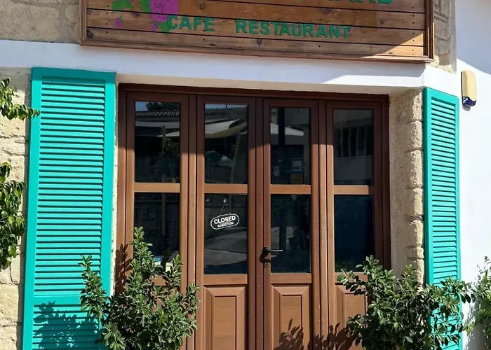 بيت للعطل 'i Elea' With Courtyard Letimbou