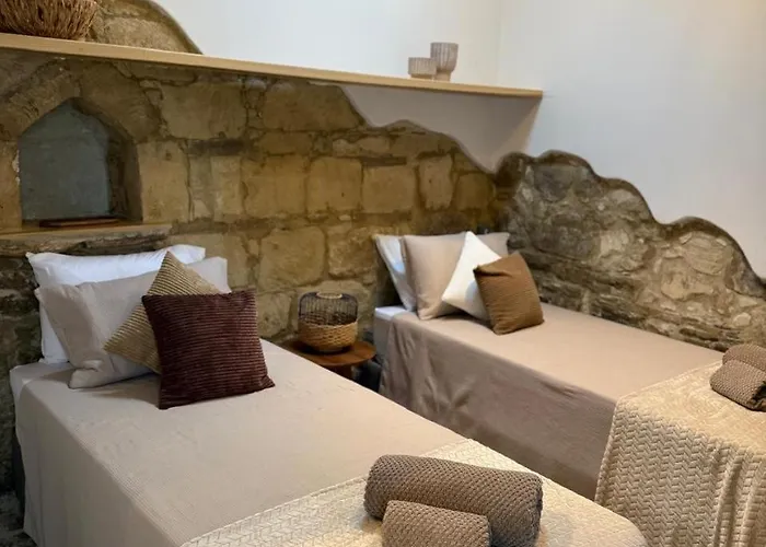 Holiday home 'i Elea' With Courtyard Letimbou